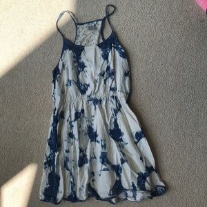 Lightly worn girls dress!!